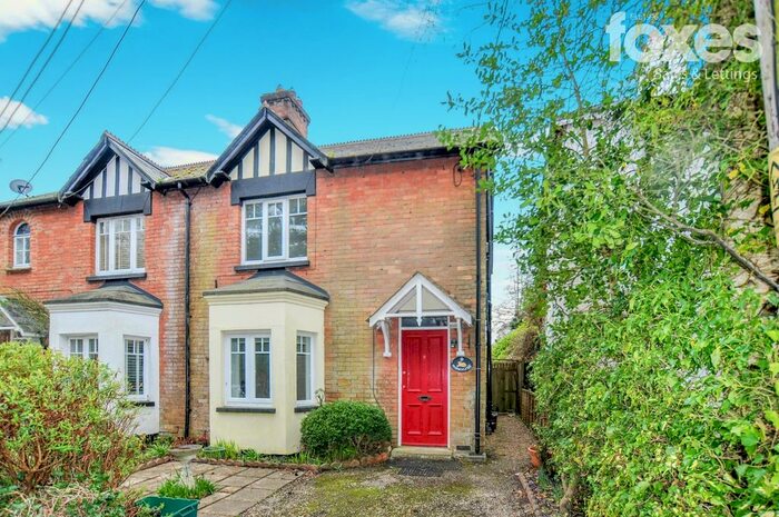 3 Bedroom Semi-Detached House To Rent In Greenhill Close, Wimborne, Dorset, BH21