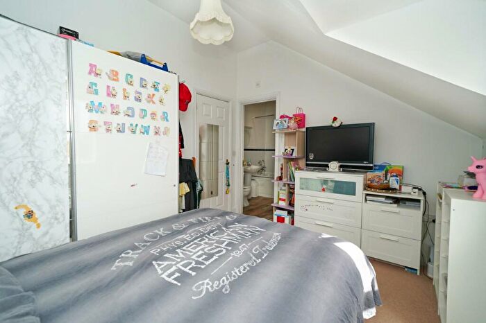 2 Bedroom Duplex For Sale In James Villa, Gilbert Mews, Leighton Buzzard, LU7