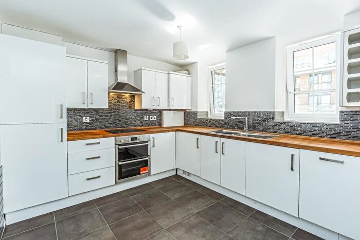 2 Bedroom Flat To Rent In Ballard House, Greenwich, SE10