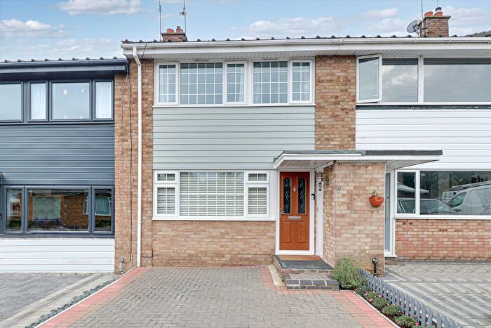 3 Bedroom Terraced House To Rent In Pendlestone, Benfleet, SS7