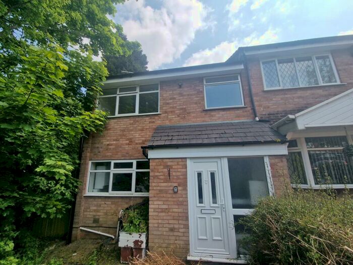 3 Bedroom House To Rent In Moreton Close, Birmingham, B32