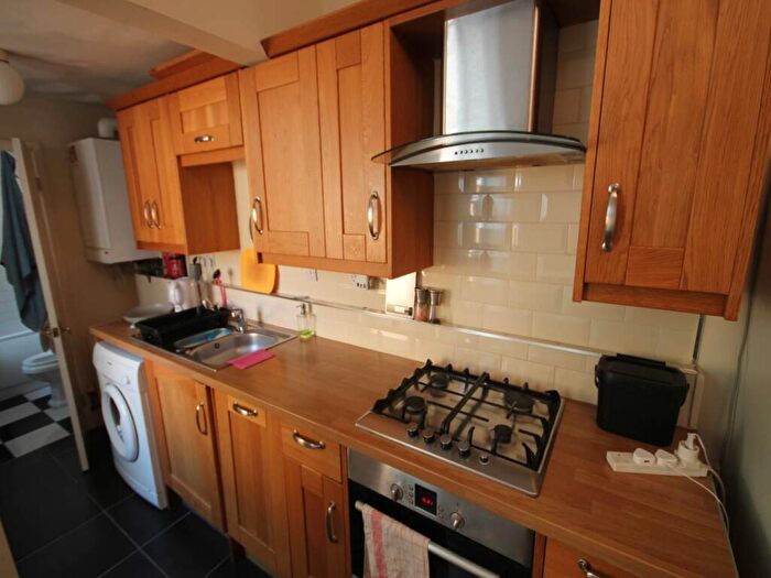 2 Bedroom House To Rent In Lynton Street, Derby, DE22