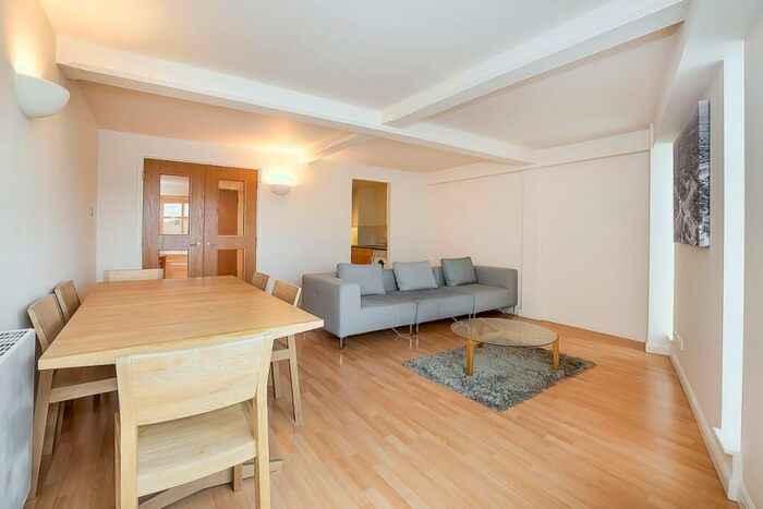1 Bedroom Flat To Rent In Capstan Court, London, E1W