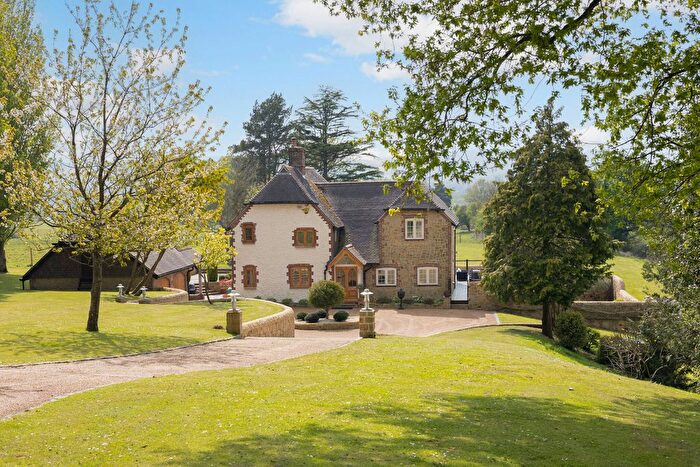 5 Bedroom Detached House For Sale In Greatham Lane, Greatham, RH20