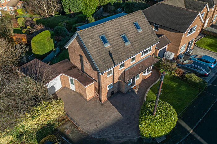 5 Bedroom Detached House For Sale In Carlton Close, Sutton Coldfield, B75