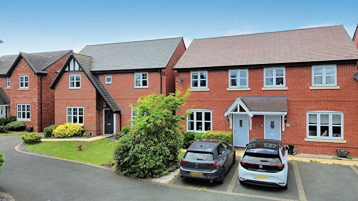 3 Bedroom Semi-Detached House For Sale In Belfry Place, Shepshed, LE12