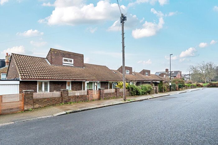 2 Bedroom Detached House For Sale In Codrington Hill, Forest Hill, London, SE23