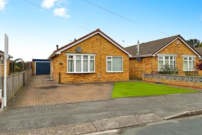2 Bedroom Bungalow For Sale In Hollytree Avenue, Hull, HU5