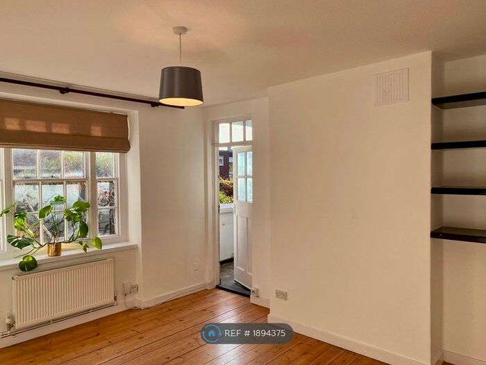 2 Bedroom Flat To Rent In Coleman Mansions, London, N8