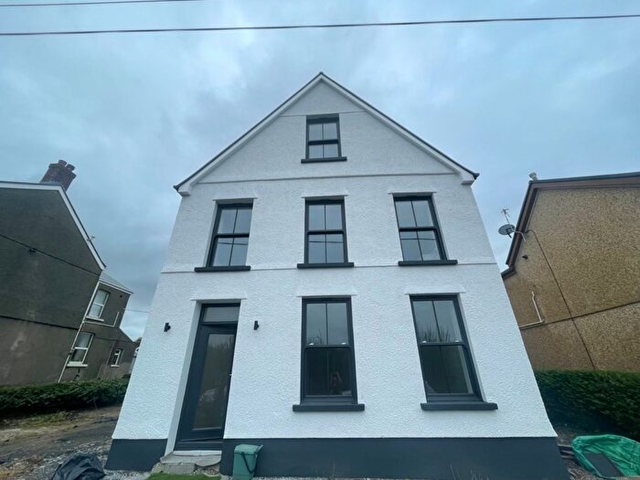 5 Bedroom Detached House To Rent In Bryntirion Road, Pontlliw, Swansea, West Glamorgan, SA4