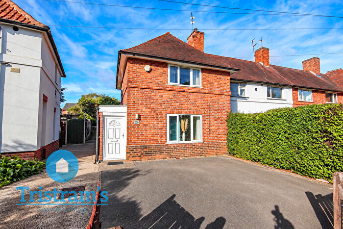 3 Bedroom End Of Terrace House To Rent In Manton Crescent, Beeston, NG9