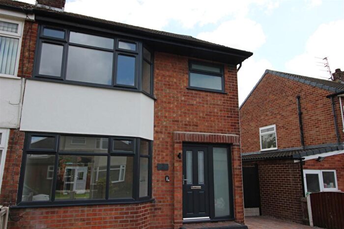 3 Bedroom Semi-Detached House To Rent In Newby Avenue, Rainhill, Prescot, L35