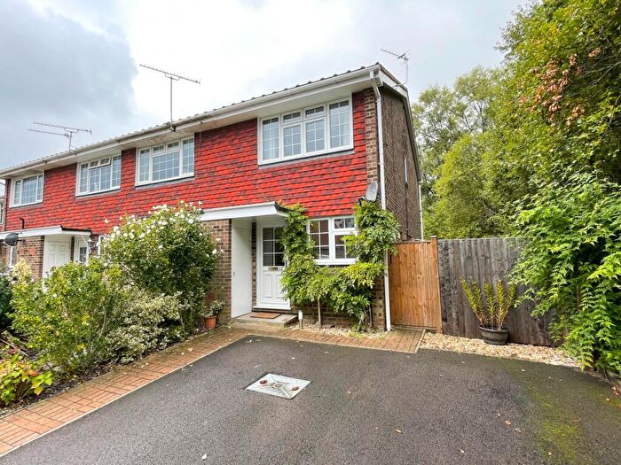 2 Bedroom Terraced House To Rent In Waterside Close, Bordon, Hampshire, GU35