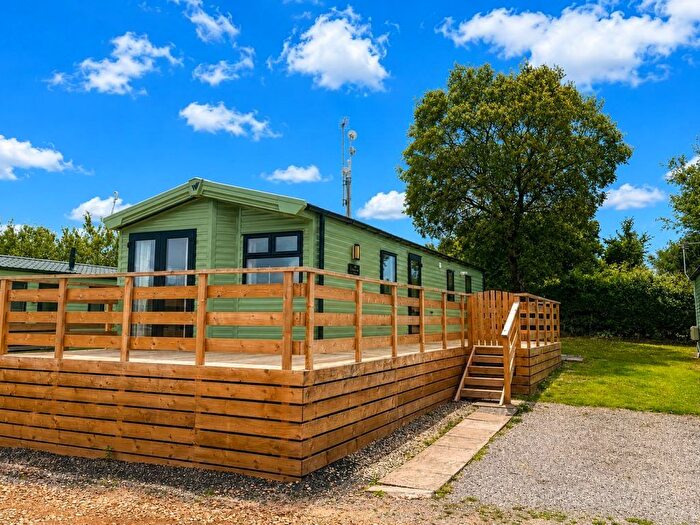 3 Bedroom Park Home For Sale In Ormside, Appleby-In-Westmorland, CA16