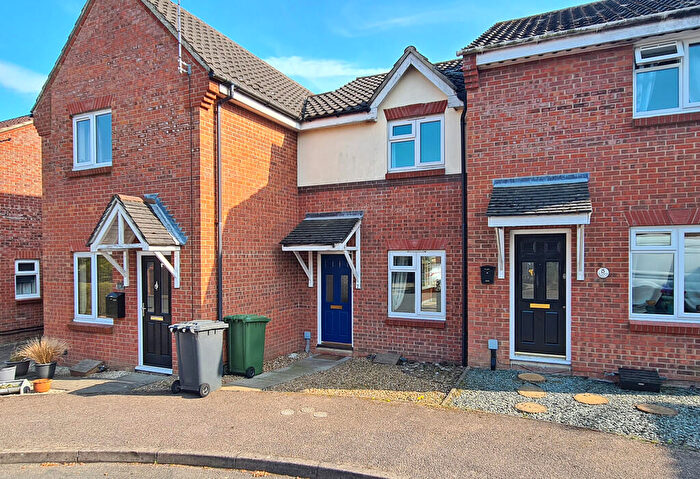 2 Bedroom Terraced House For Sale In Woodbine Close, North Walsham, NR28