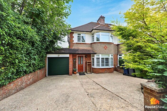 3 Bedroom Semi-Detached House For Sale In Lyndhurst Close, Downley, High Wycombe, HP13