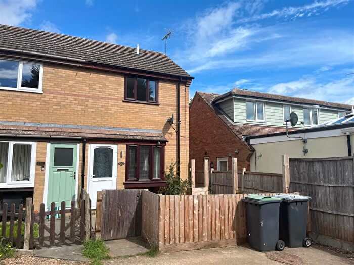 1 Bedroom End Of Terrace House To Rent In Fakeswell Lane, Lower Stondon, SG16