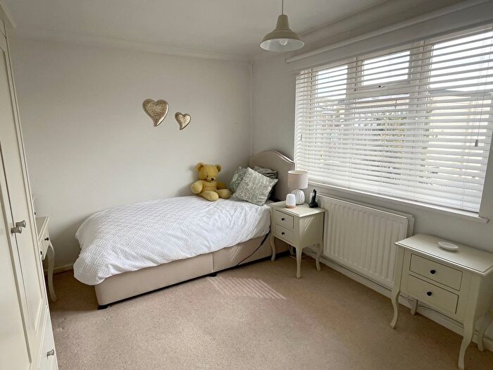 2 Bedroom Semi-Detached Bungalow For Sale In Digby Drive, Mitton, Tewkesbury, GL20