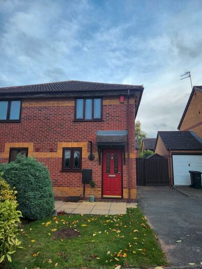 2 Bedroom Semi-Detached House To Rent In Richardson Drive, Wordsley, Stourbridge, DY8