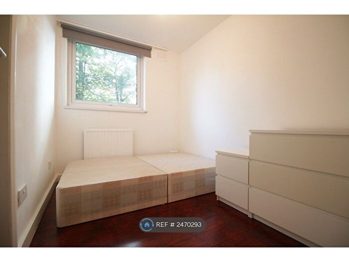 4 Bedroom Flat To Rent In Forge Place, London, NW1