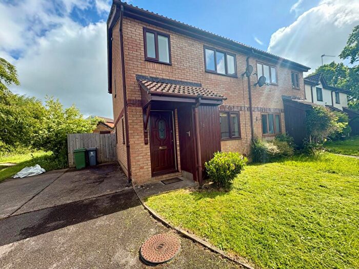 3 Bedroom House To Rent In Llys Tudful, Creigiau, CF15