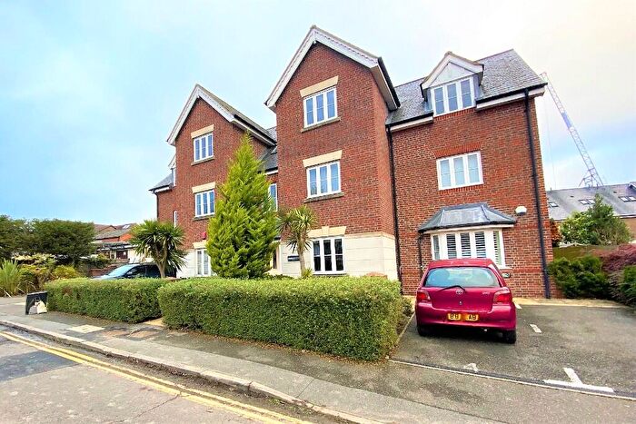 2 Bedroom Apartment To Rent In Station Road, Merstham, RH1