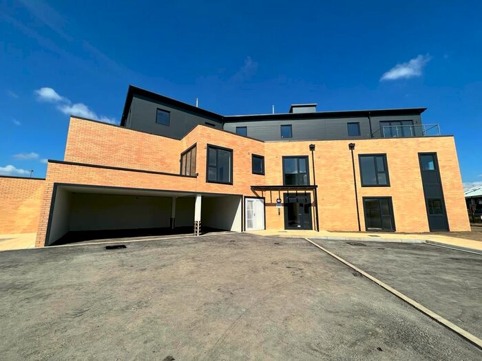 1 Bedroom Flat To Rent In Newtown Road, Moatfield Meadow, Ashford, TN24