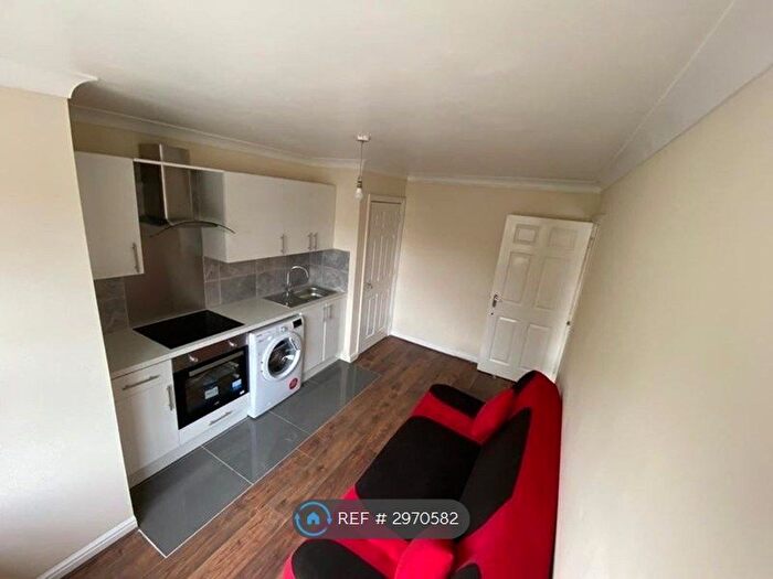 1 Bedroom Flat To Rent In Louise Court, Wealdstone, Harrow, HA3