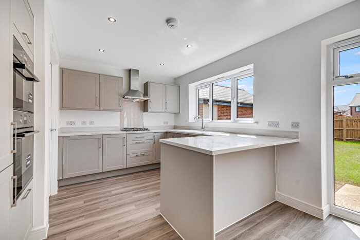 4 Bedroom Detached House For Sale In Banham Drive, Beaulieu, Chelmsford, CM1