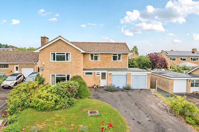 4 Bedroom Detached House For Sale In The Hyde, Winchcombe, Cheltenham, GL54