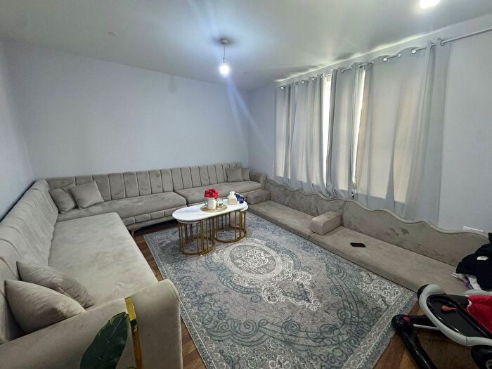 1 Bedroom Flat To Rent In Canberra Road, W13