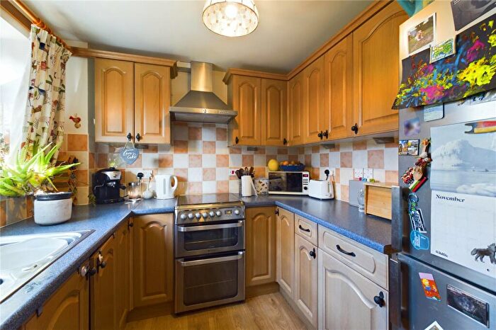 2 Bedroom End Of Terrace House For Sale In Thrush Close, Burghfield Common, Reading, RG7