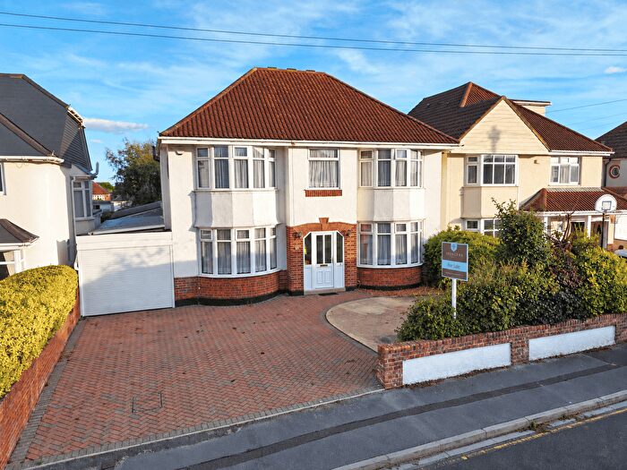 4 Bedroom Detached House For Sale In Solent Road, Hengistbury Head, Bournemouth, BH6