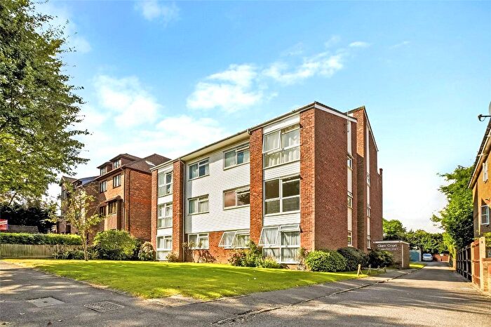 1 Bedroom Flat To Rent In Overton Road, Sutton, Surrey, SM2
