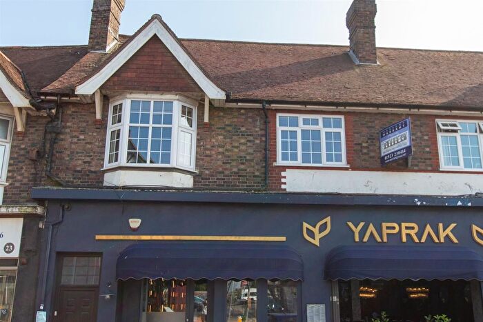 2 Bedroom Flat To Rent In Station Road, Burgess Hill, RH15