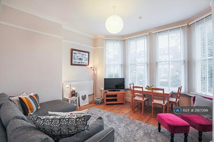 1 Bedroom Flat To Rent In Canadian Avenue, London, SE6
