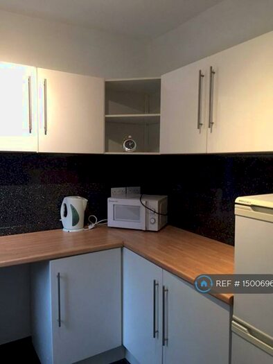 2 Bedroom Terraced House To Rent In Upper Clara St, Rotherham, S61