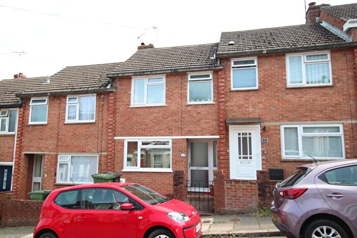 3 Bedroom Terraced House To Rent In Parkhouse Road, Exeter, Devon, EX2