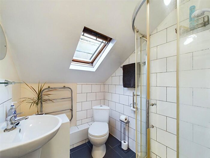 2 Bedroom Apartment To Rent In East Road, Longsight, ManchesterFlat, E, M12