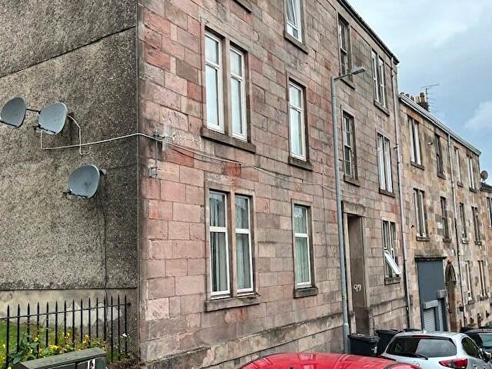 1 Bedroom Flat To Rent In Dempster Street, Greenock, PA15