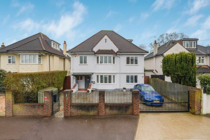 6 Bedroom Detached House For Sale In Nelson Road, New Malden, KT3