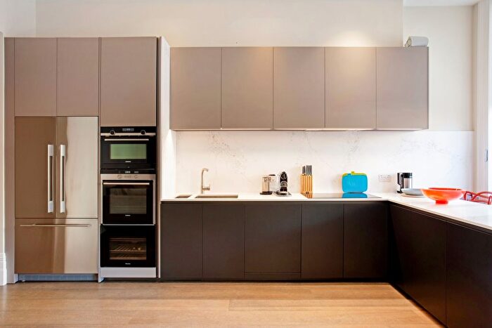 2 Bedroom Flat To Rent In Bolton Gardens, London, SW5