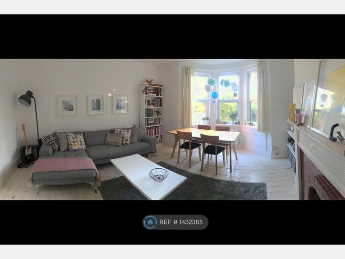 1 Bedroom Flat To Rent In Lower Oldfield Park, Bath, BA2