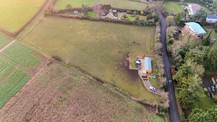 Land For Sale In Hills Lane Cookham Dean Maidenhead, Berkshire, SL6