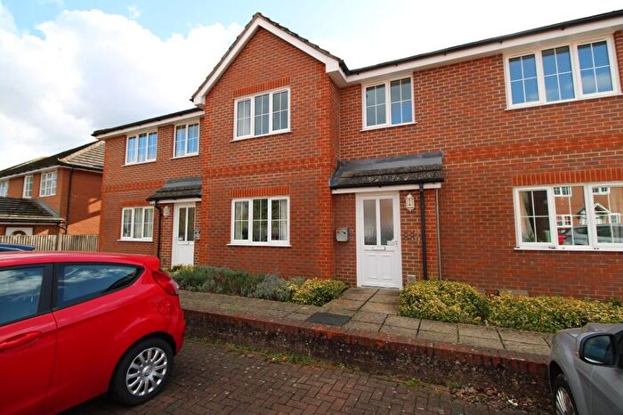 1 Bedroom Flat To Rent In Dundee Gardens, Basingstoke, Hampshire, RG22