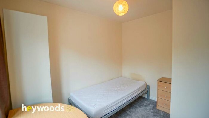 1 Bedroom Semi-Detached House To Rent In Room, Galingale View, Newcastle-under-Lyme, ST5