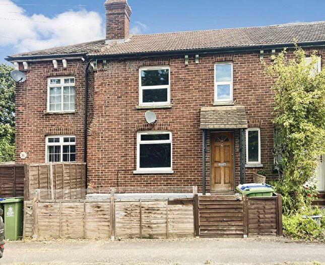 3 Bedroom Terraced House For Sale In Upper Ruxley Cottages, Maidstone Road, Sidcup, DA14