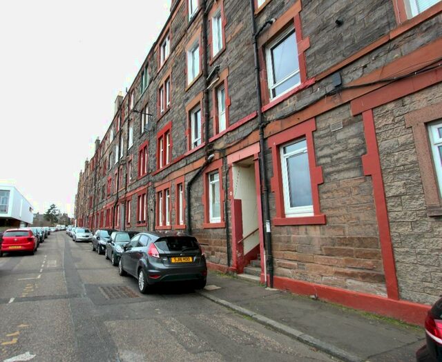 1 Bedroom Flat To Rent In Hawthornvale, Leith, Edinburgh, EH6