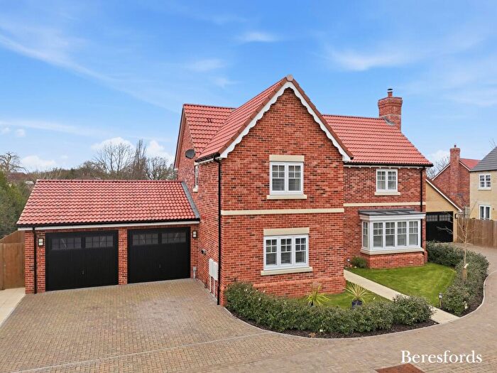 4 Bedroom Detached House For Sale In Speedwell Walk, Great Bentley, CO7