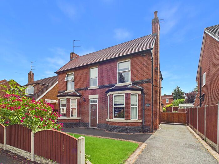 4 Bedroom Detached House For Sale In West Avenue North, Chellaston, DE73